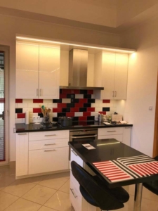 Konyhabútor méretre készítés