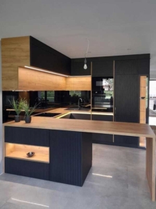 egyedi méretre gyártott konyhabútor